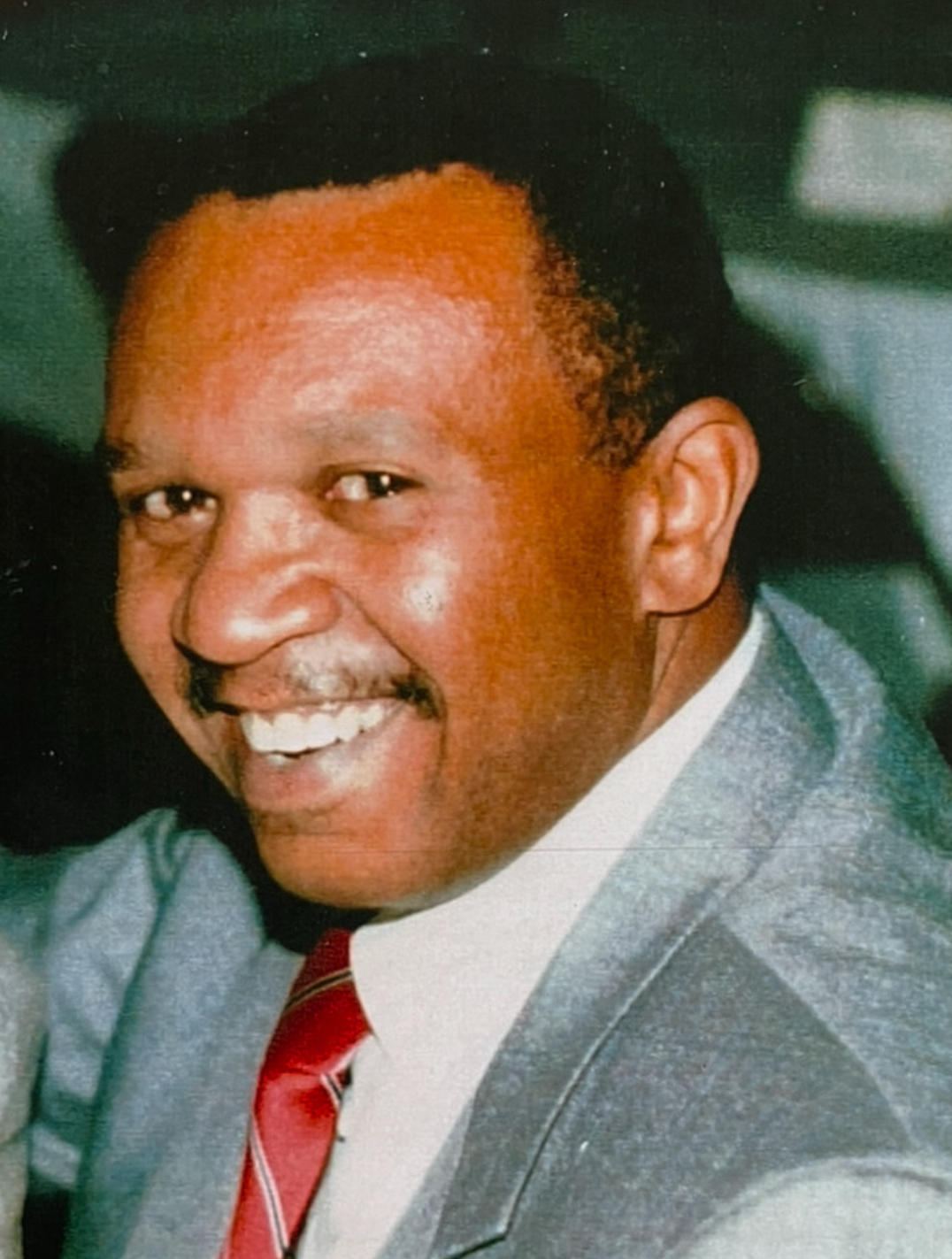 Romiedell  Oglesby Sr.